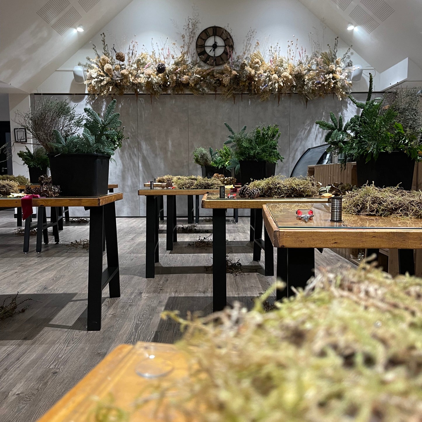 Festive Wreath Making Class: Ayrshire Food Hub, Thursday 27th November 2025 7pm-9pm